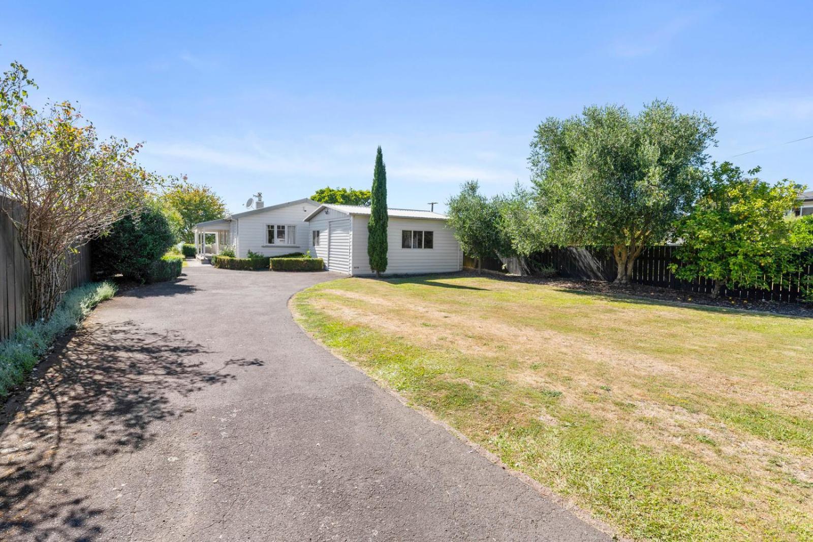 Ngongotaha Lakeside Home ロトルア エクステリア 写真